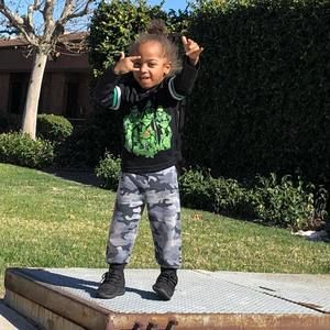 Meet your Posher, Quincy